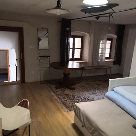 Апартаменты Mestansky Dum Rozmberk 31 Рожмберк-над-Влтавой Экстерьер фото
