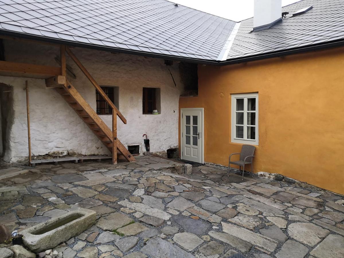 Апартаменты Mestansky Dum Rozmberk 31 Рожмберк-над-Влтавой Экстерьер фото